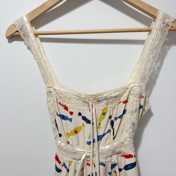 Betsey Johnson Vintage Y2K Candy Print 100% Silk Slip Dress Size 6 Babydoll - Picture 3 of 16